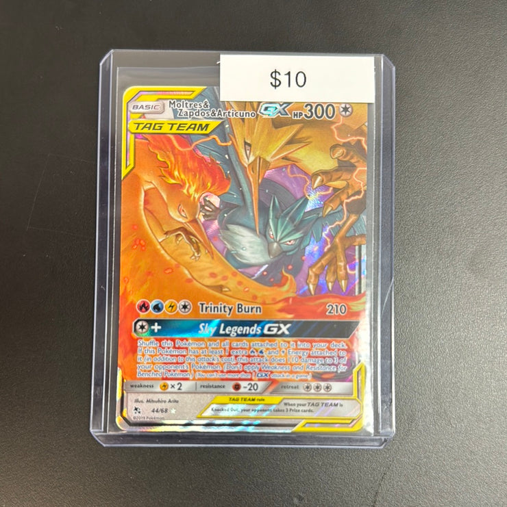 Pokémon Moltres Zapdos Articuno GX 44/68