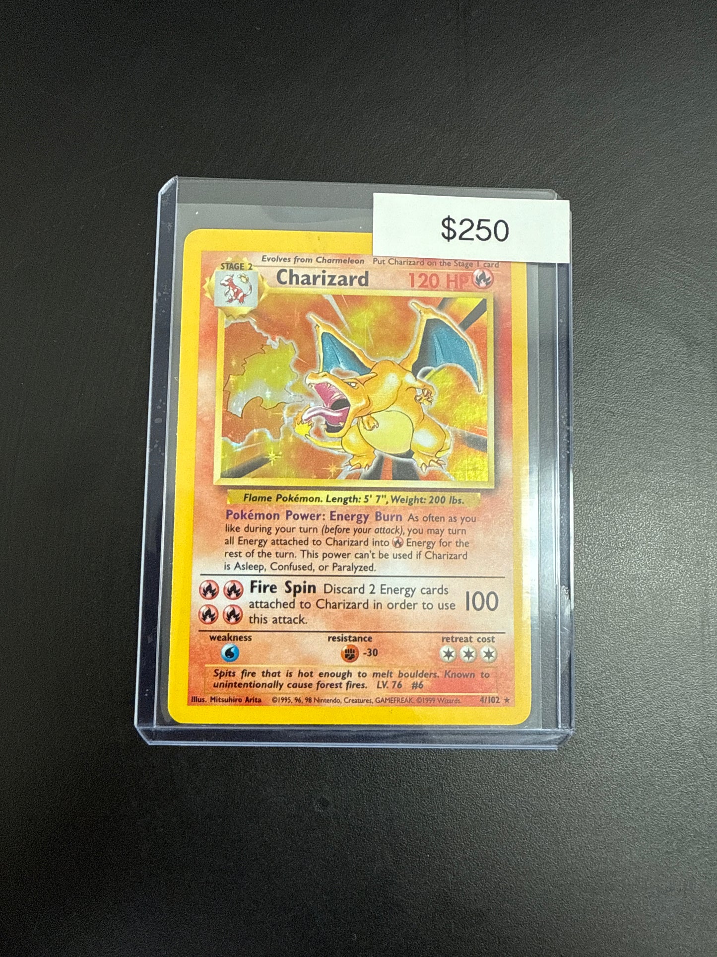 Pokémon Charizard Base Set 4/102