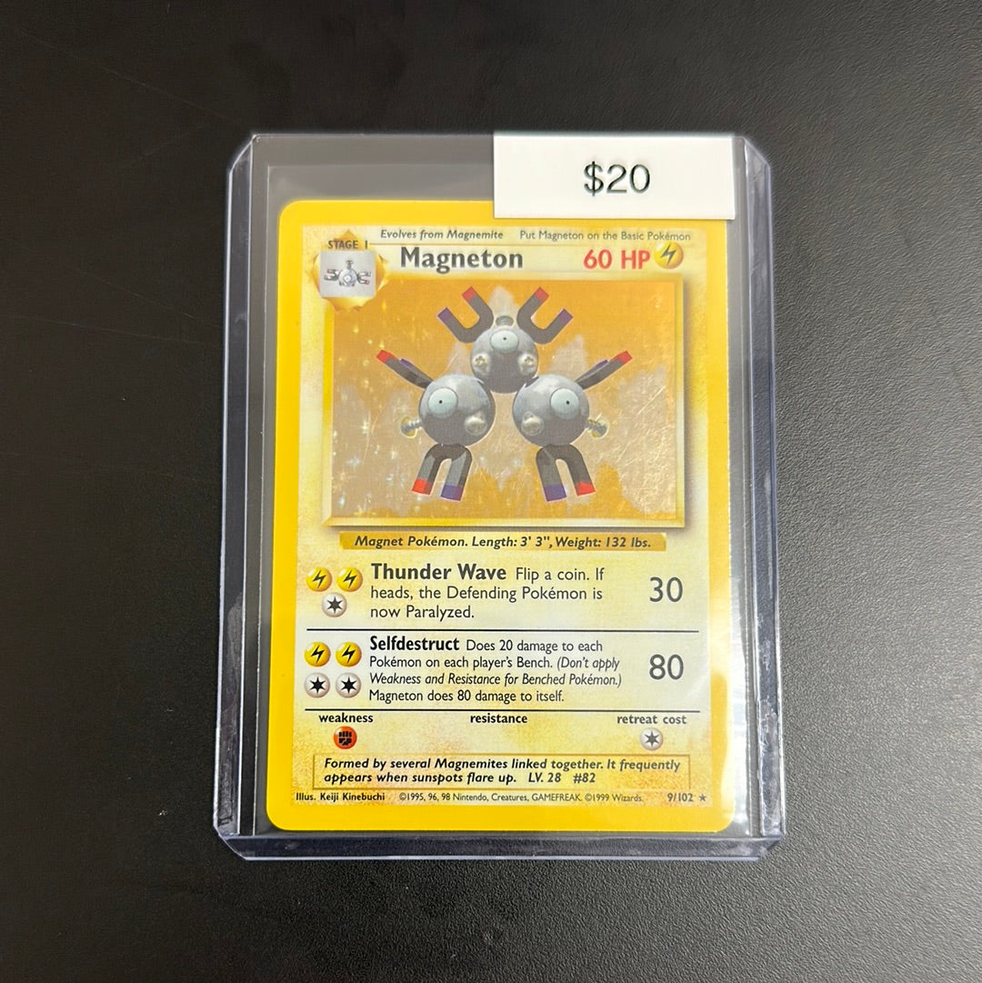 Pokémon Base Set Holo Magneton 9/102