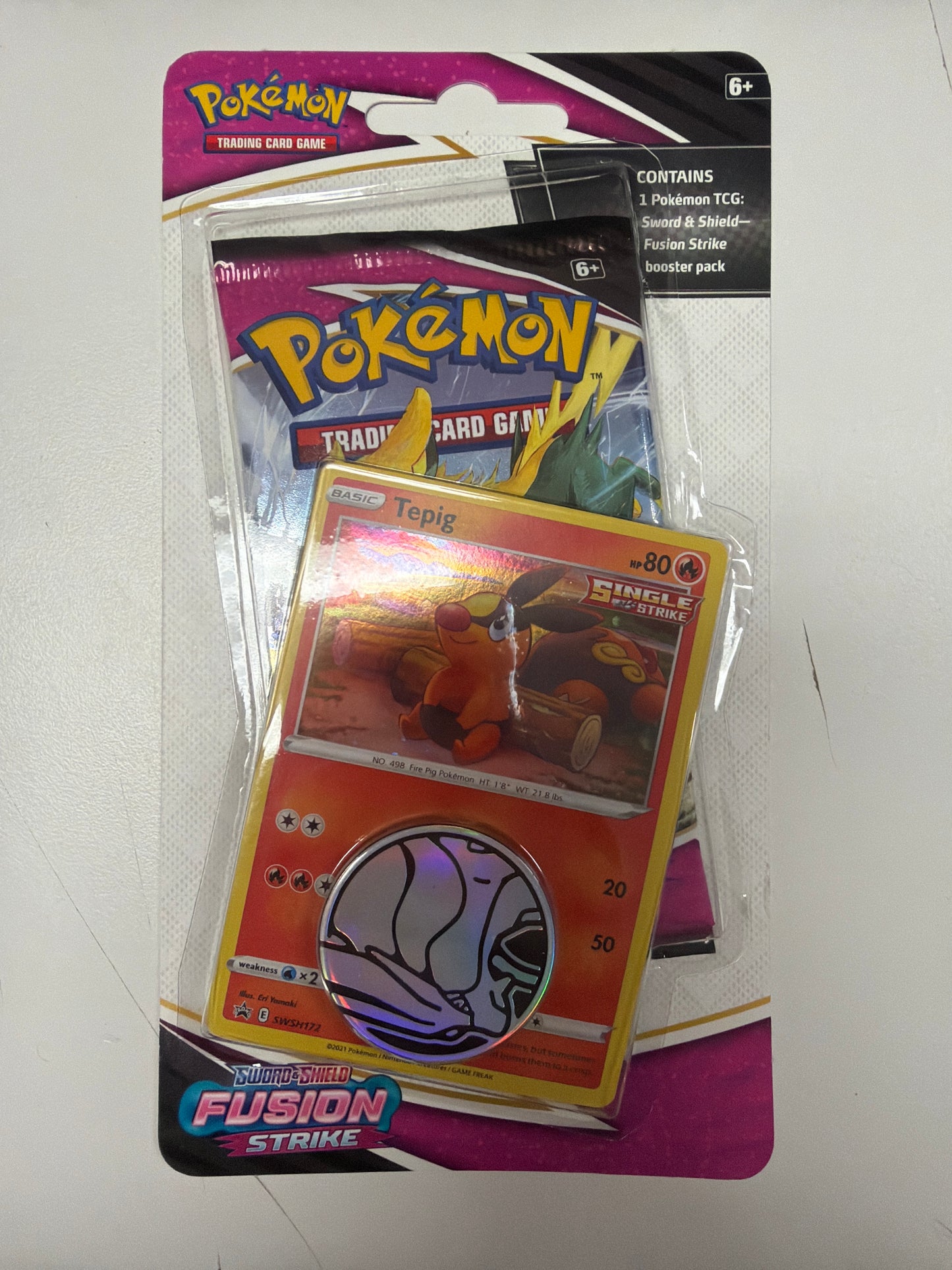 Pokemon Fusion Strike Blister Pack (Random)