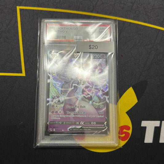 2022 Pokémon GO Mewtwo V #030 PSA 9