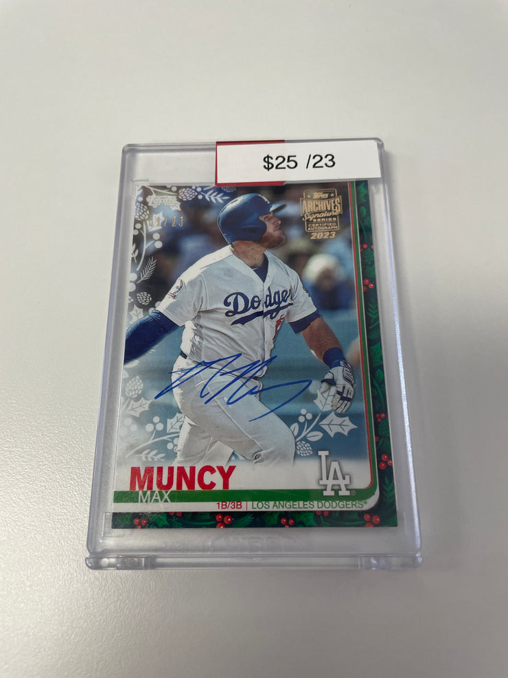 2023 Topps Archives Max Muncy Winter Auto /23 