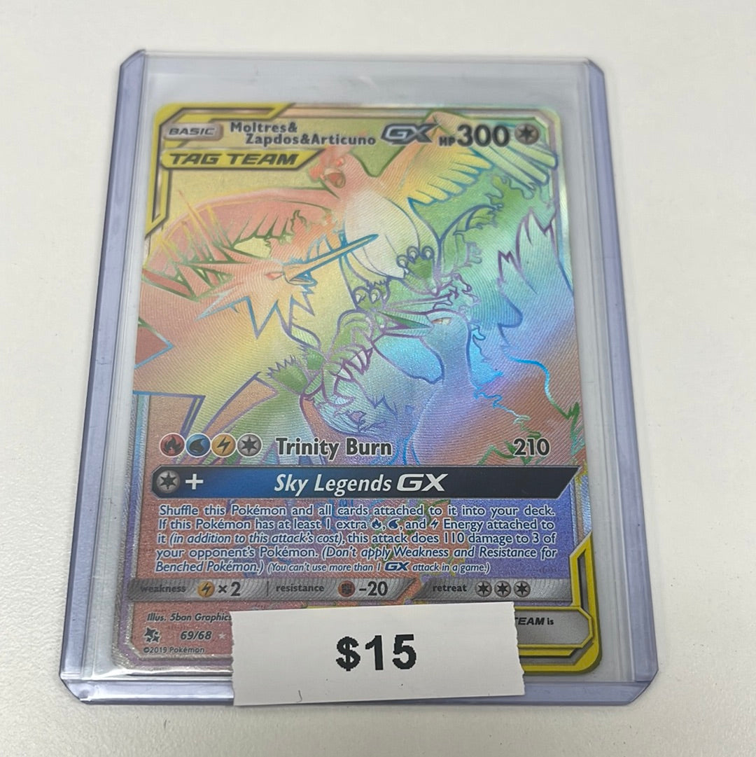 Pokémon Moltres & Zapdos & Articuno GX Hidden Fates Secret 69/68