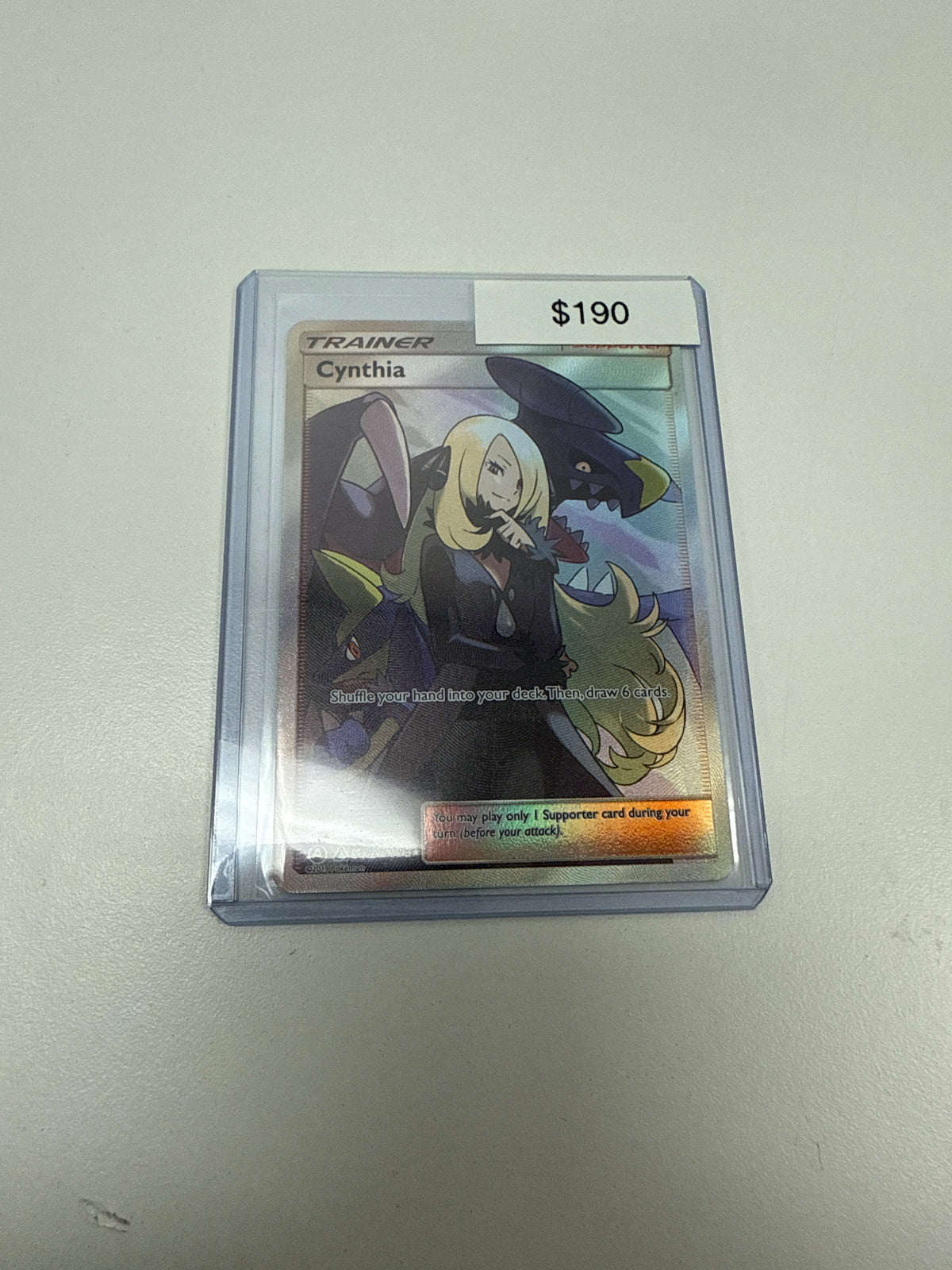 Pokémon Hidden Fates Cynthia SV82/SV94
