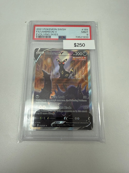 Pokemon Evolving Skies Umbreon V Alt Art #189/203 PSA 9