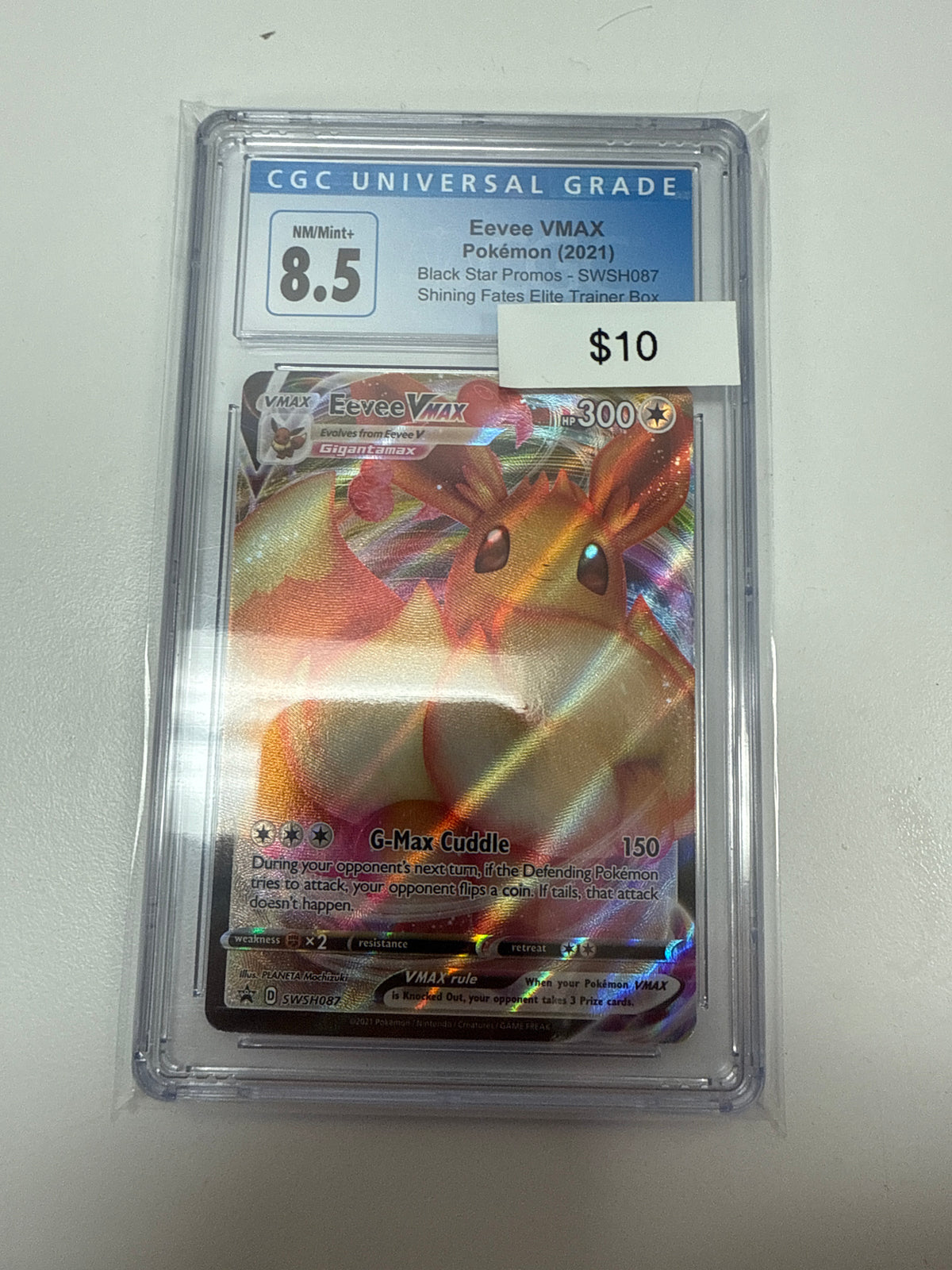 Shining Fates BSP Eevee Vmax #swsh087 CGC 8.5