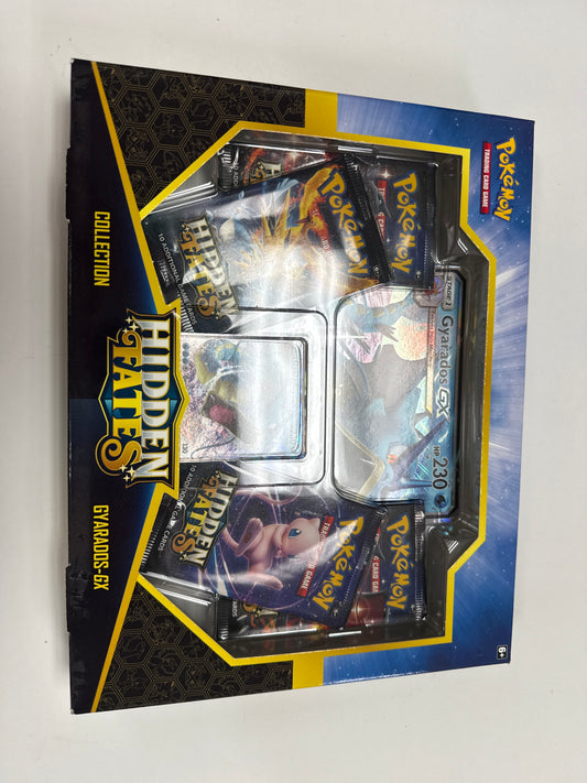 Pokémon Hidden Fates Gyarados GX Collectiom Box