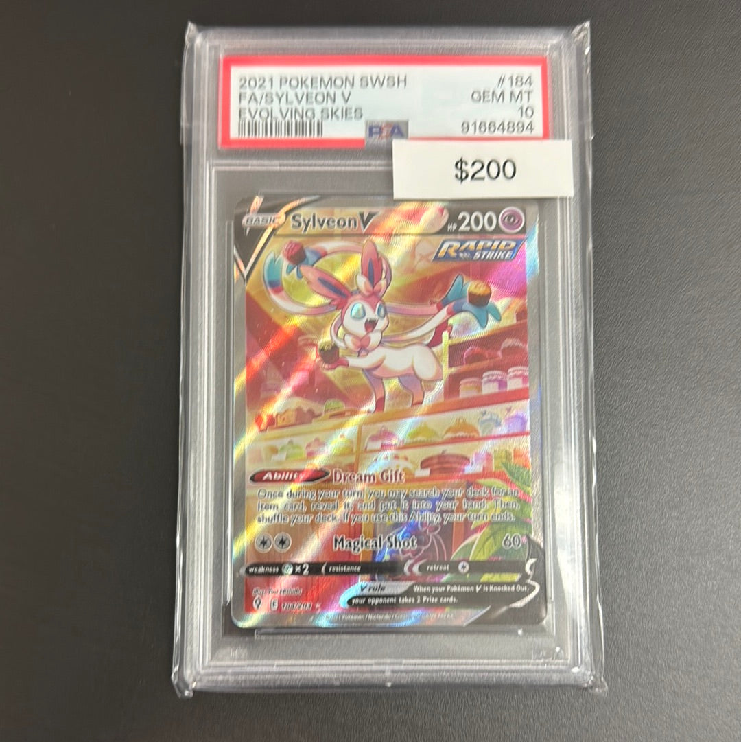 Pokémon Evolving Skies Sylveon V 184 PSA 10