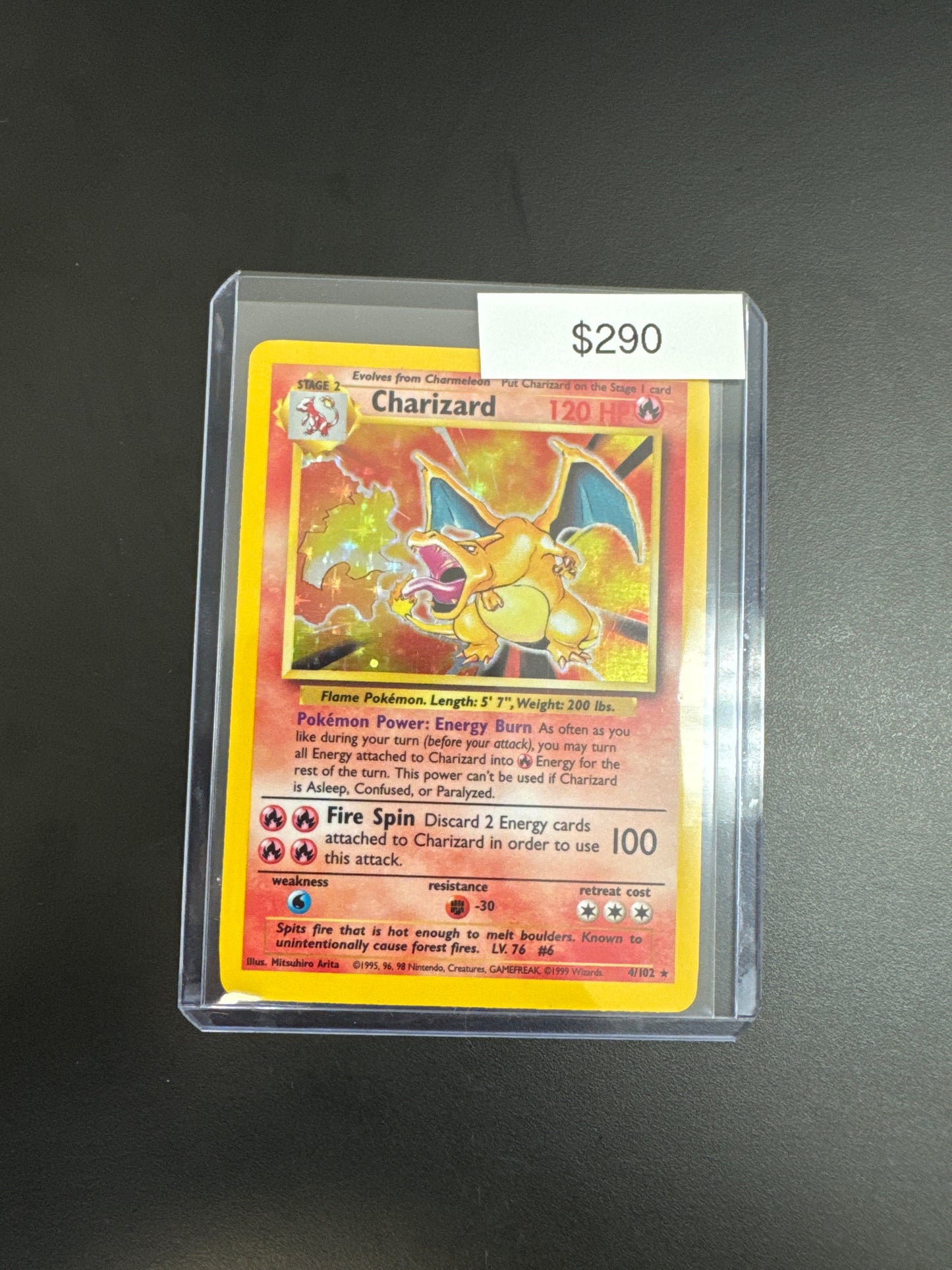 Pokmemon Base Set Charizard Holo 4/102