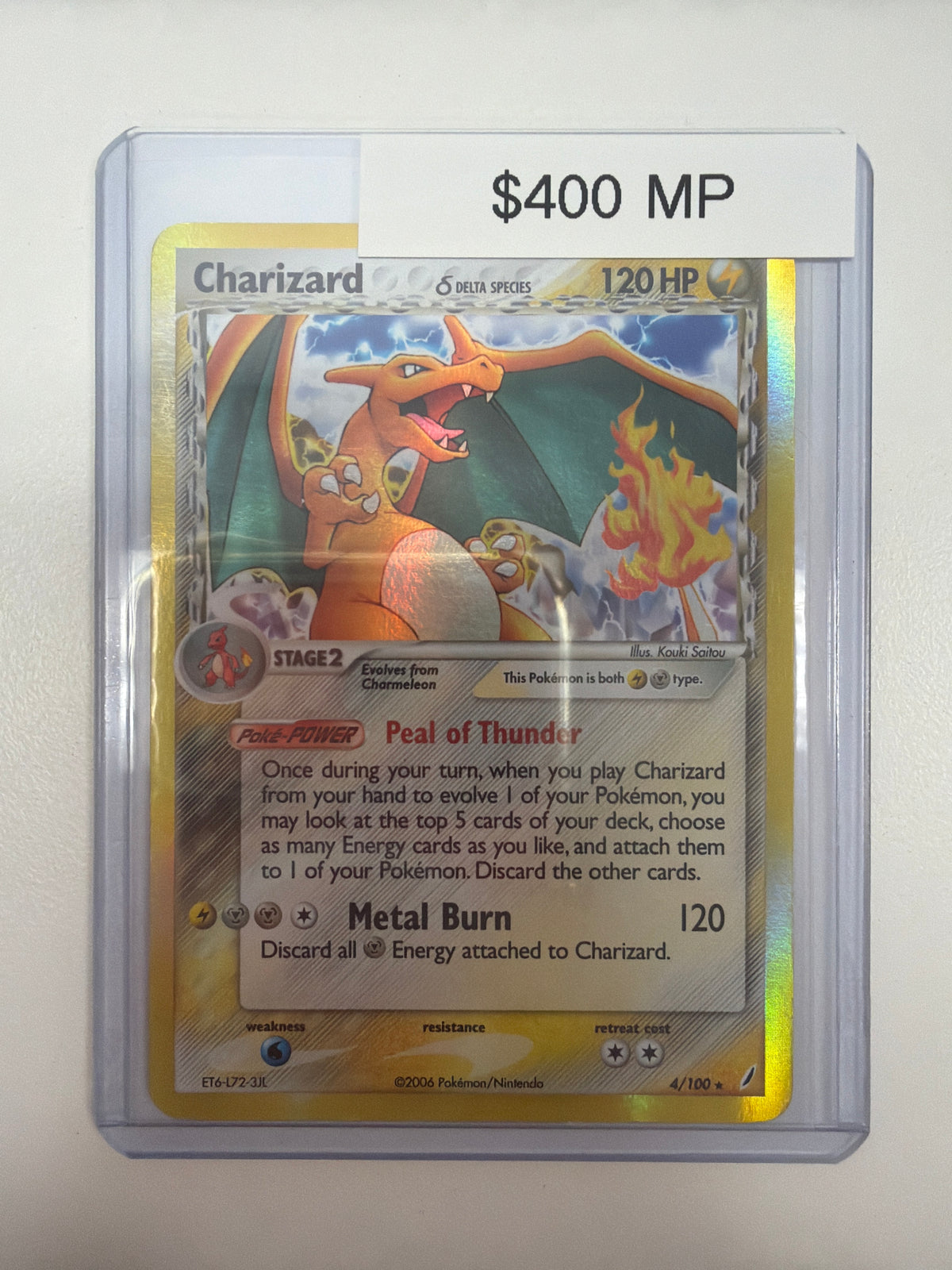 Pokemon Charizard 4/100 MP