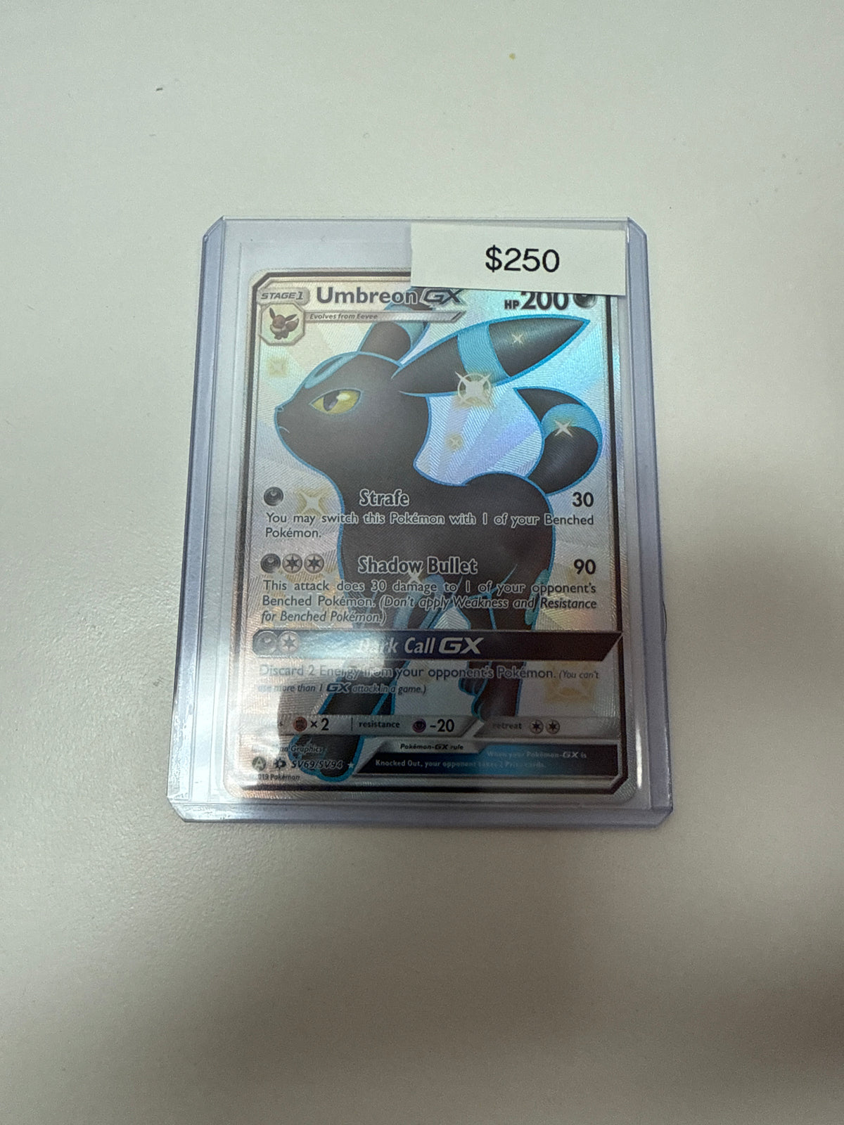 Pokémon Hidden Fates Umbreon V SV69/SV94