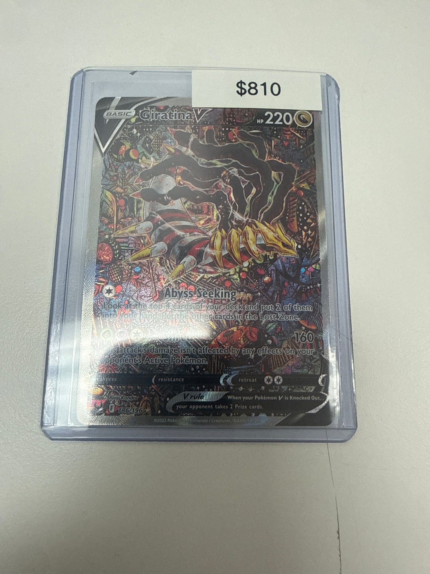 Pokémon Giratina V 186/196