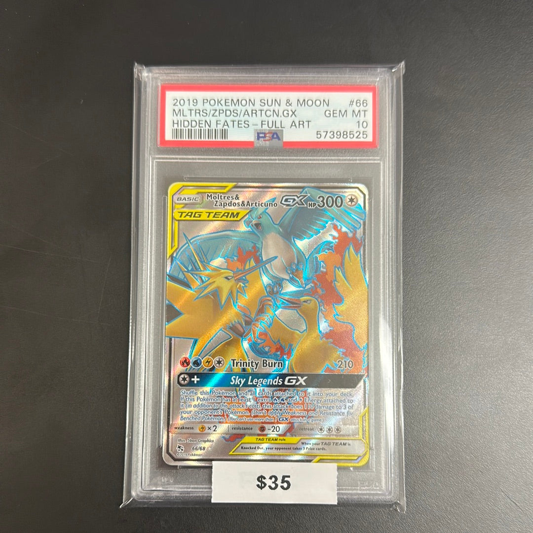 Pokémon Hidden Fates Moltrees&Zapdos&Articuno #66 PSA 10