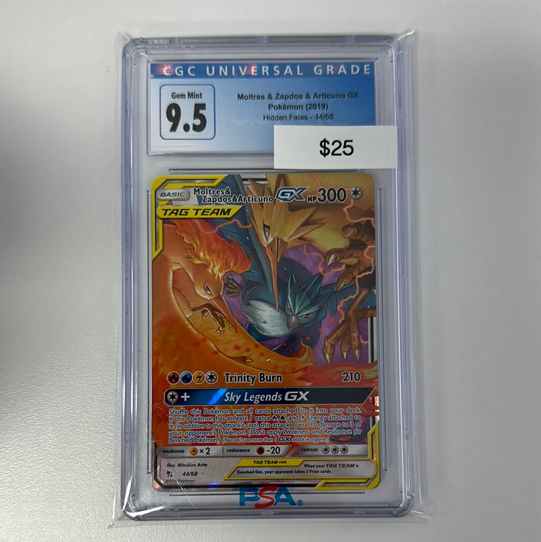 Pokémon Moltress & Zapdos & Articuno GX CGC 9.5