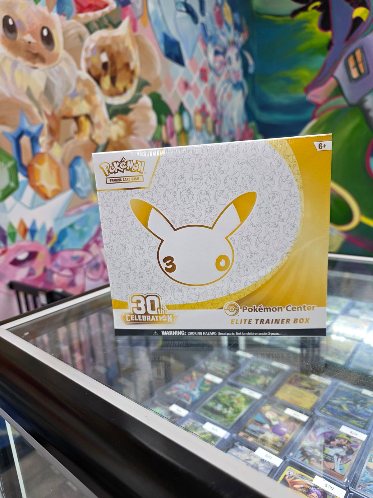 Pokemon 30th Celebration Pokemon Center Elite Trainer Box
