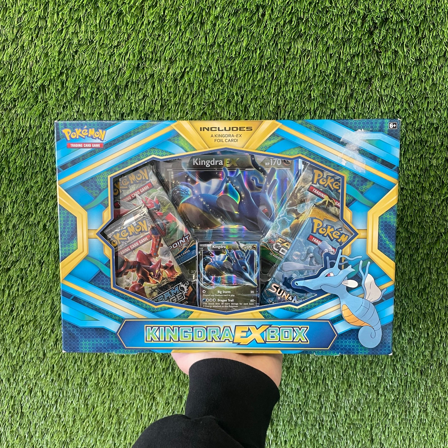 Pokemon Kingdra EX Box