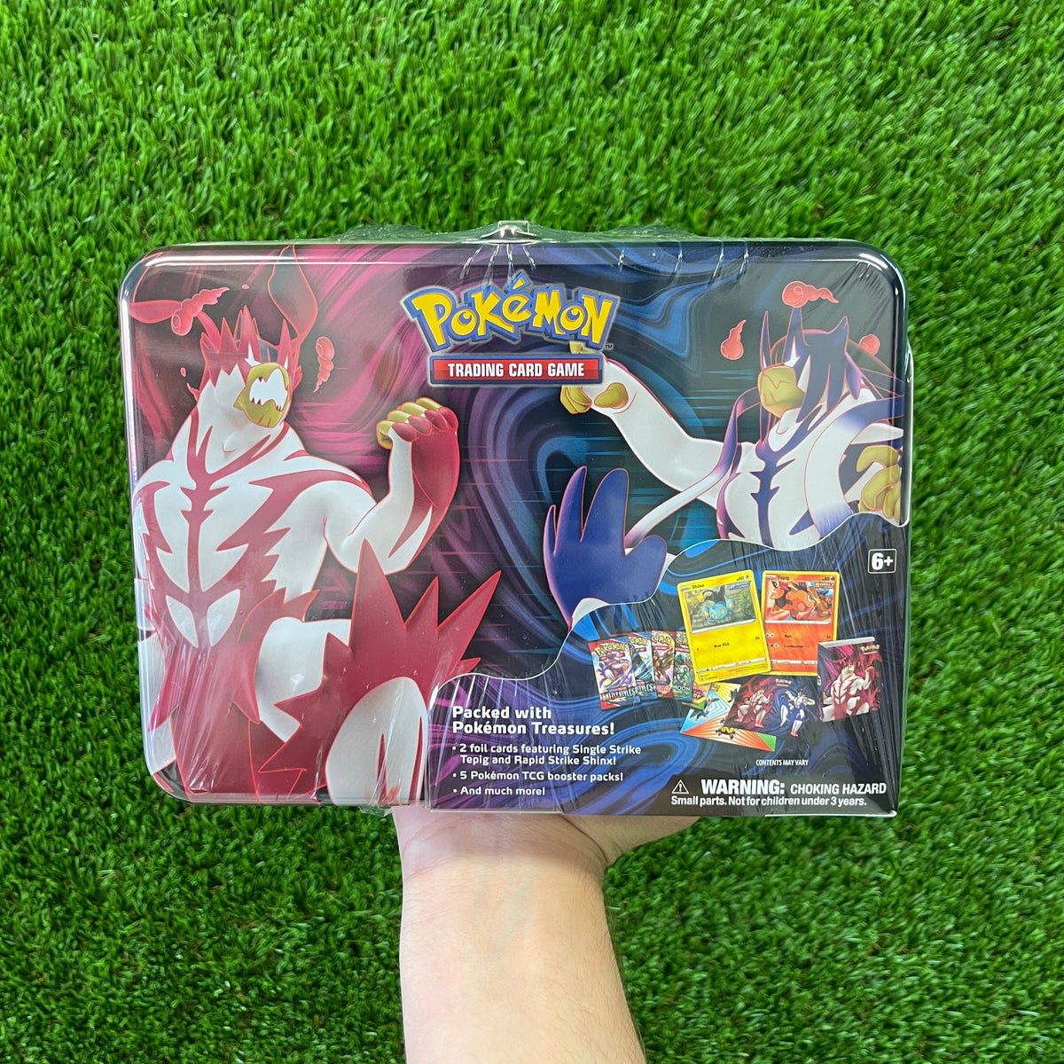 Pokemon 2021 Collectors Chest