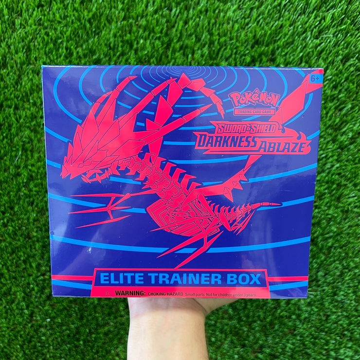 Pokémon Darkness Ablaze Elite Trainer Box