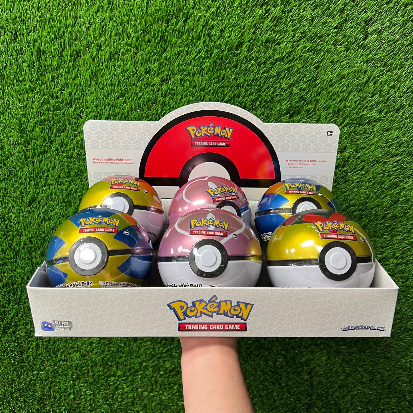 2022 Pokémon Pokeball Tin