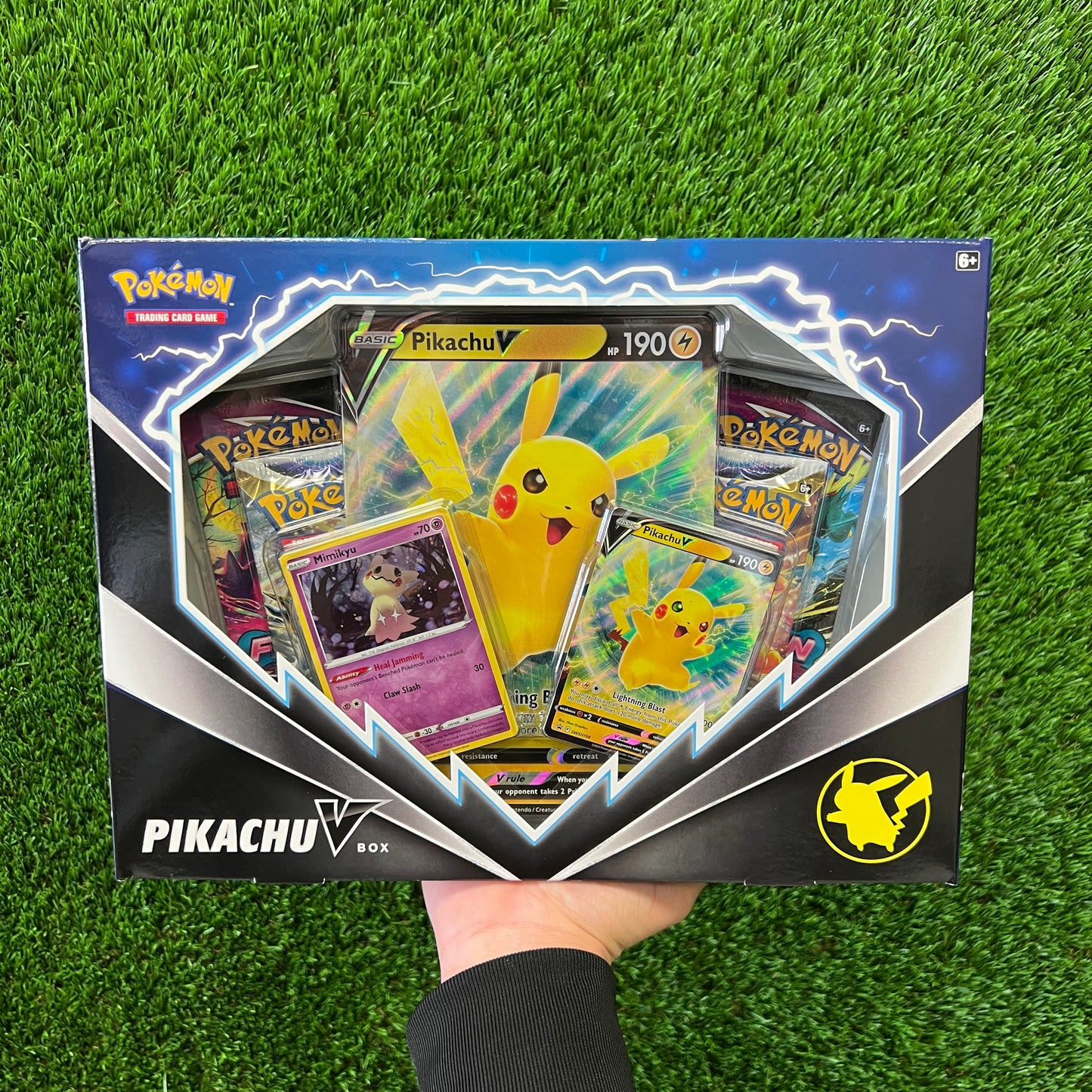 Pokemon Pikachu V Box