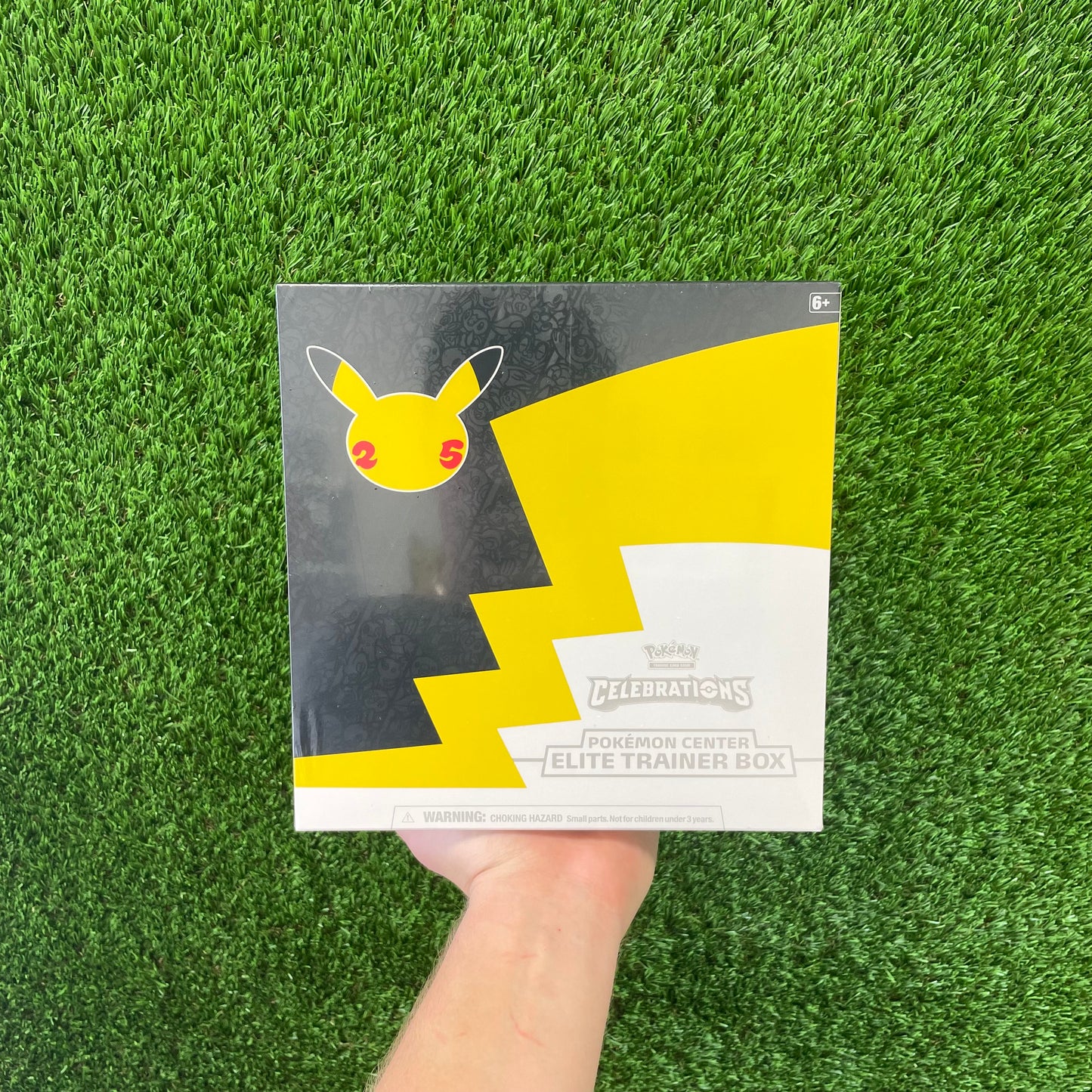 Pokemon Center Exclusive Celebrations Elite Trainer Box