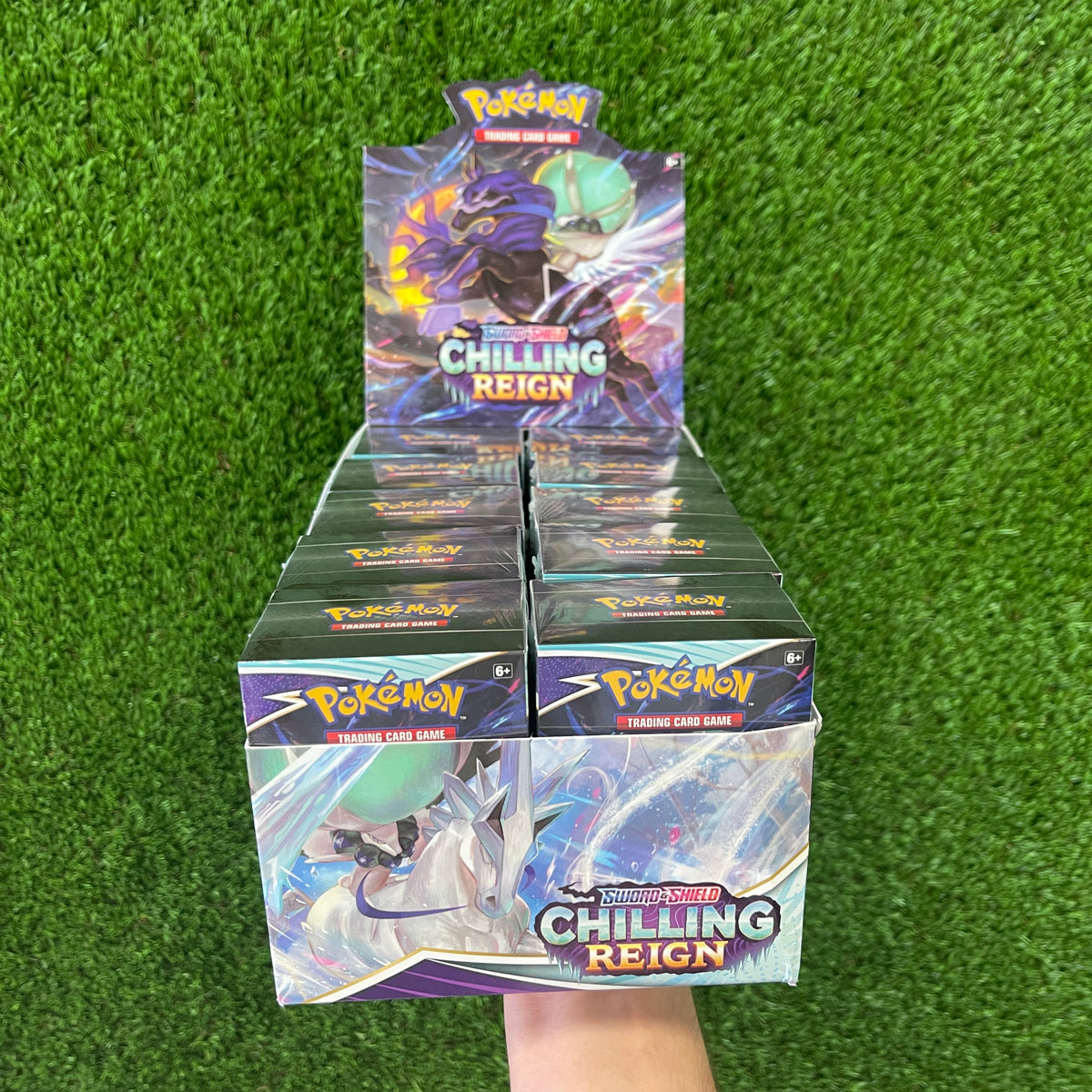 Pokemon Chilling Reign Build & Battle Pre-Release Box